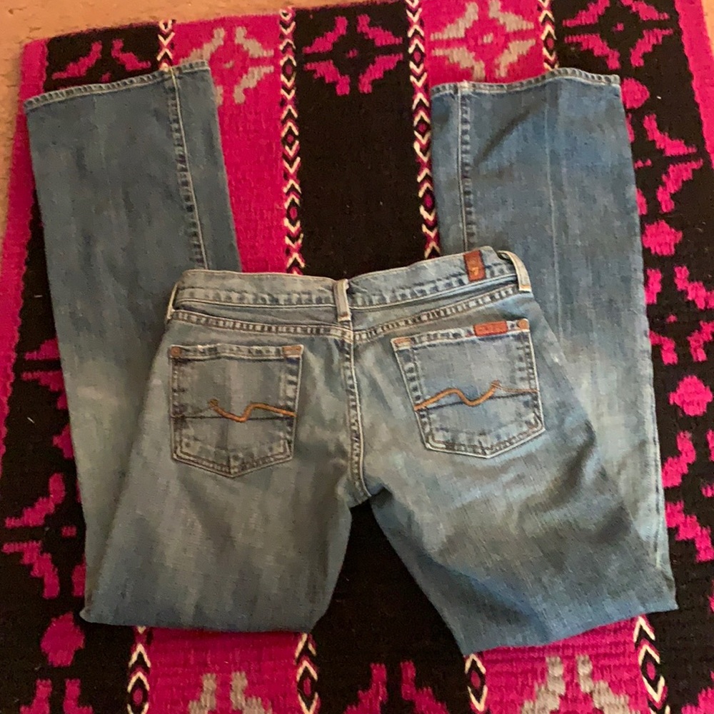 7 Brand Jeans Size 25 , 31” in length, good shape